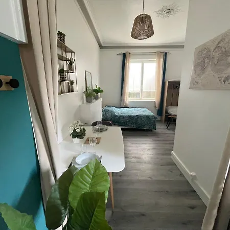 La Petite Maisonnette - 274